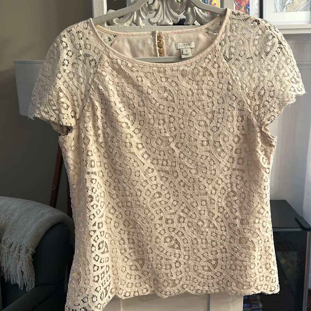 Women’s lace overlay cream cap sleeve work top